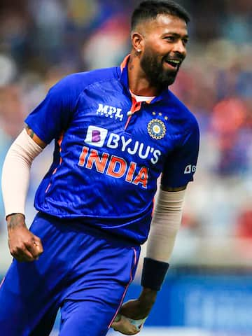 Hardik Pandya scripts these records