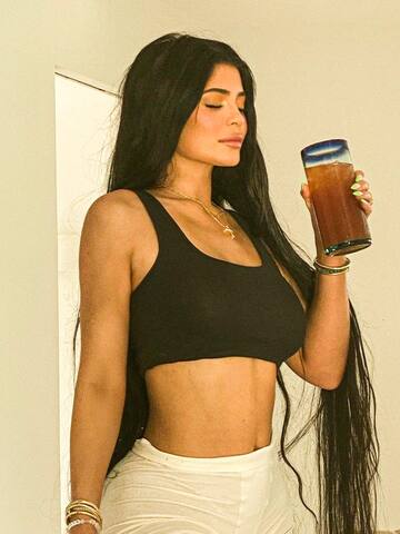 Diet and fitness secrets of Kylie Jenner