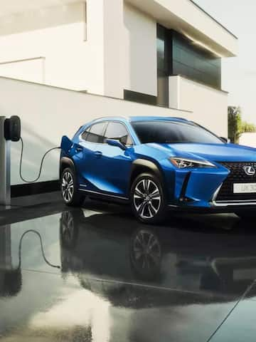 2022 Lexus UX 300e goes official