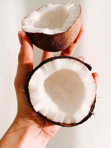 5 health benefits of coconut