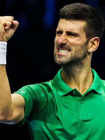 Djokovic overcomes Tsitsipas, seeks sixth ATP Finals title