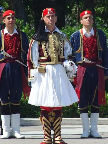 5 countries where men wear skirts