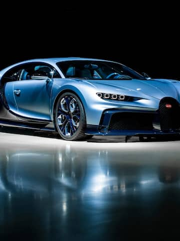 BUGATTI CHIRON Profilée debuts