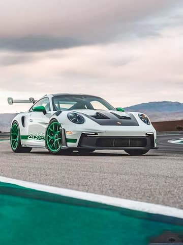 Limited-run Porsche 911 GT3 RS revealed