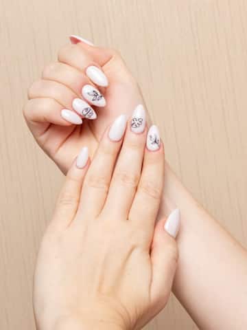 5 ways to brighten and whiten your nails