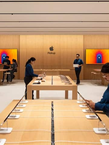 Apple Saket opens in Delhi: Key facts