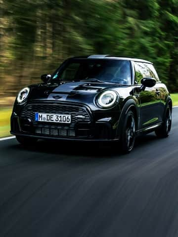 MINI JCW 1to6 Edition breaks cover