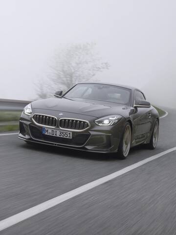 BMW Z4 टूरिंग कूपे कॉन्सेप्ट कार से उठा पर्दा