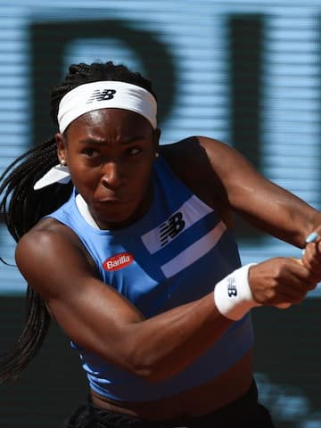 Coco Gauff reaches French Open quarters