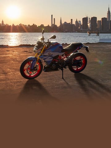 2024 BMW G 310 R breaks cover