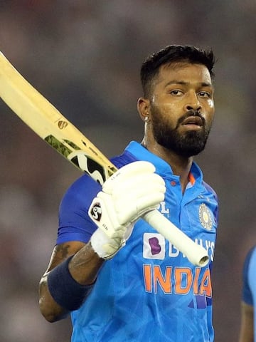 Hardik Pandya achieves this T20 double