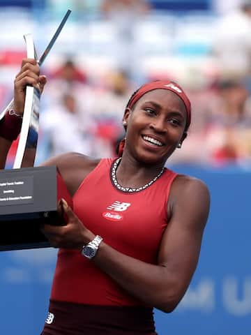 Coco Gauff beats Sakkari, wins Citi Open