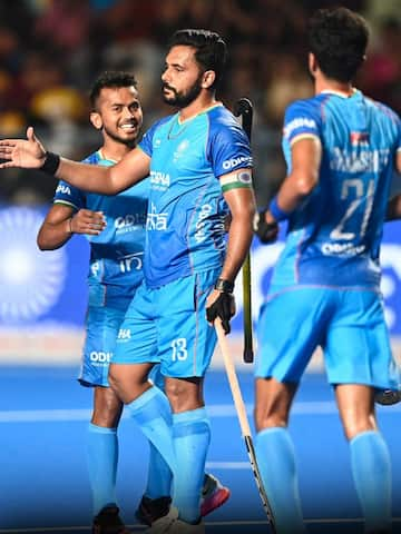 India beat Korea 3-2 to reach semis