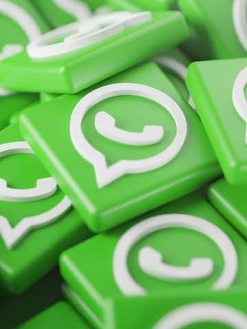 WhatsApp tests coder-friendly features