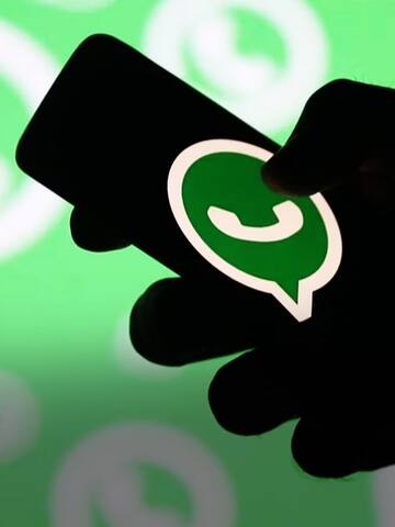 WhatsApp brings new group chat feature
