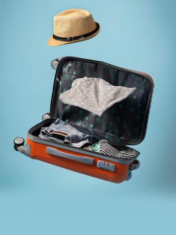 Carry-on luggage packing tips