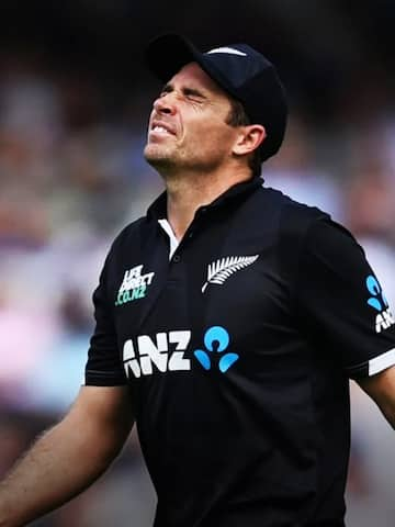 Tim Southee to undergo surgery on thumb