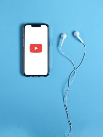 YouTube Music brings improved miniplayer