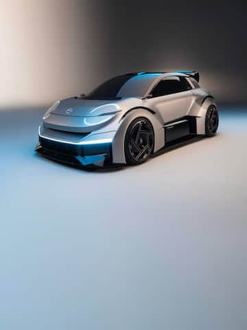 Nissan 20-23 EV concept breaks cover