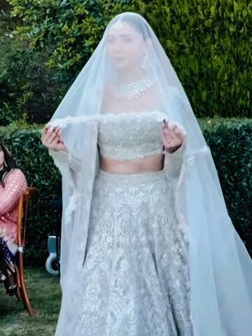 Mahira Khan ties knot for second time