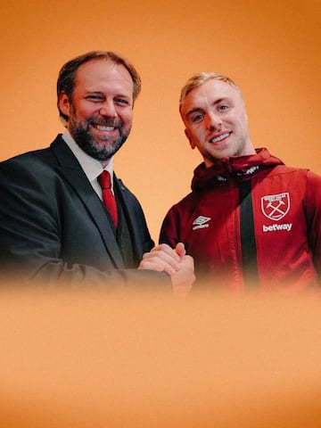 Jarrod Bowen's signs West Ham contract