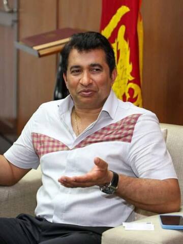 Sri Lanka Sports Minister sacks SLC