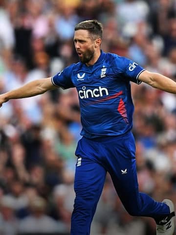 Ian Botham vs Chris Woakes: WC numbers