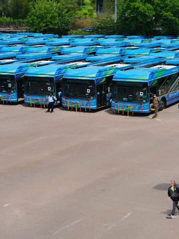 India plans for 50,000 E-buses by 2027