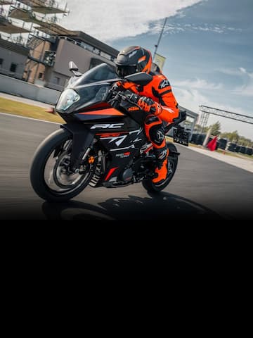 2024 KTM RC 200 revealed